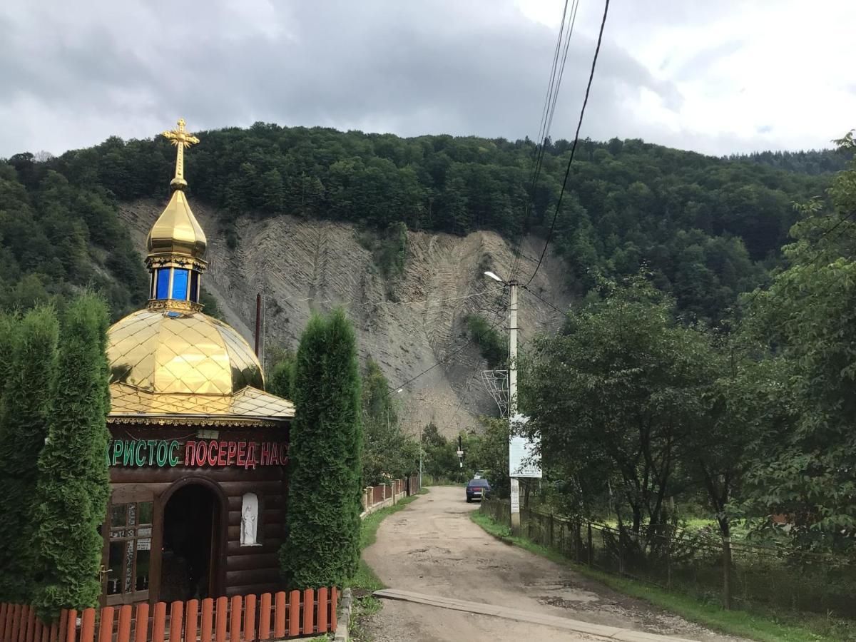 Рукавичка Yaremche Eksteriør billede