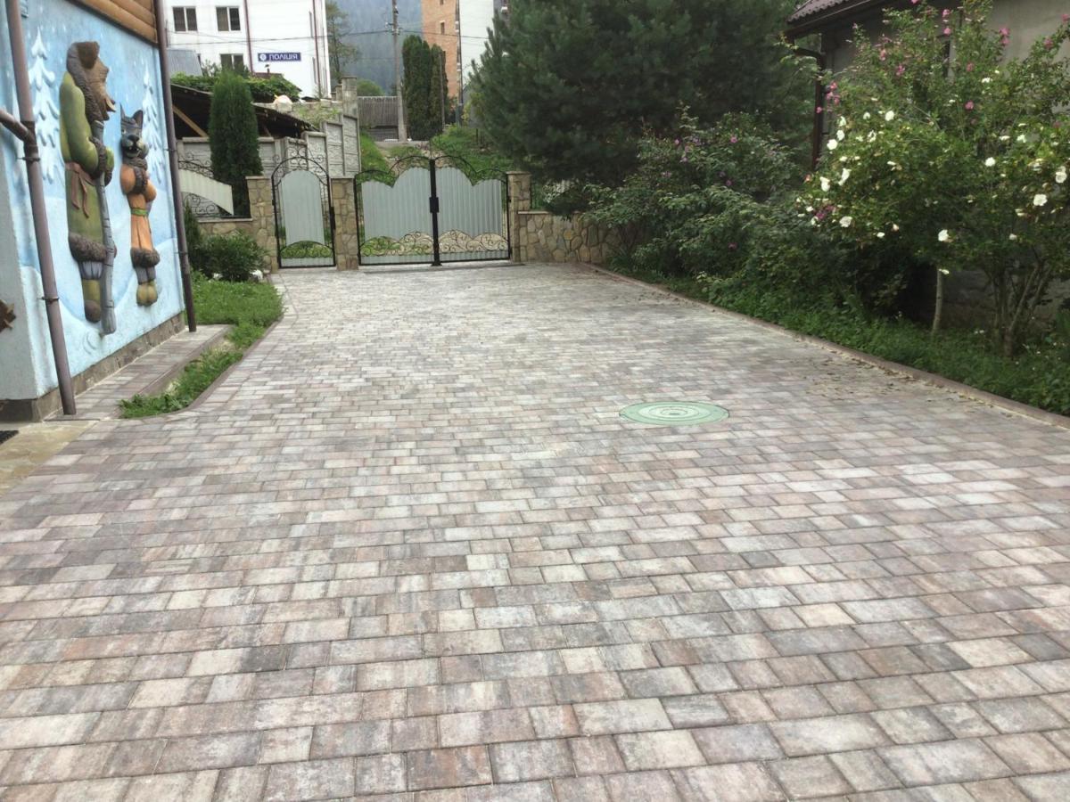 Рукавичка Yaremche Eksteriør billede